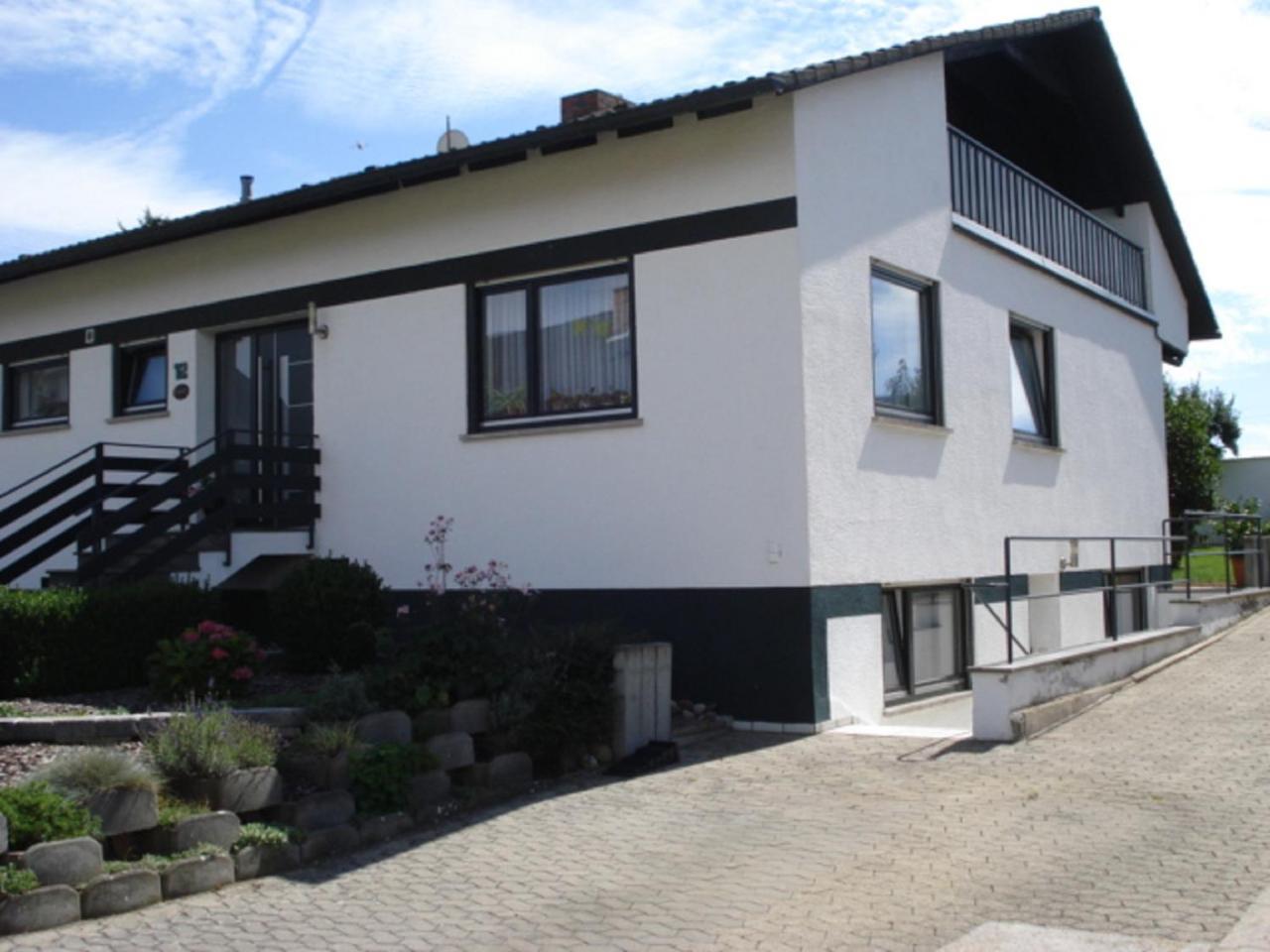 Ferienwohnung Troeppner Kolitzheim Екстер'єр фото